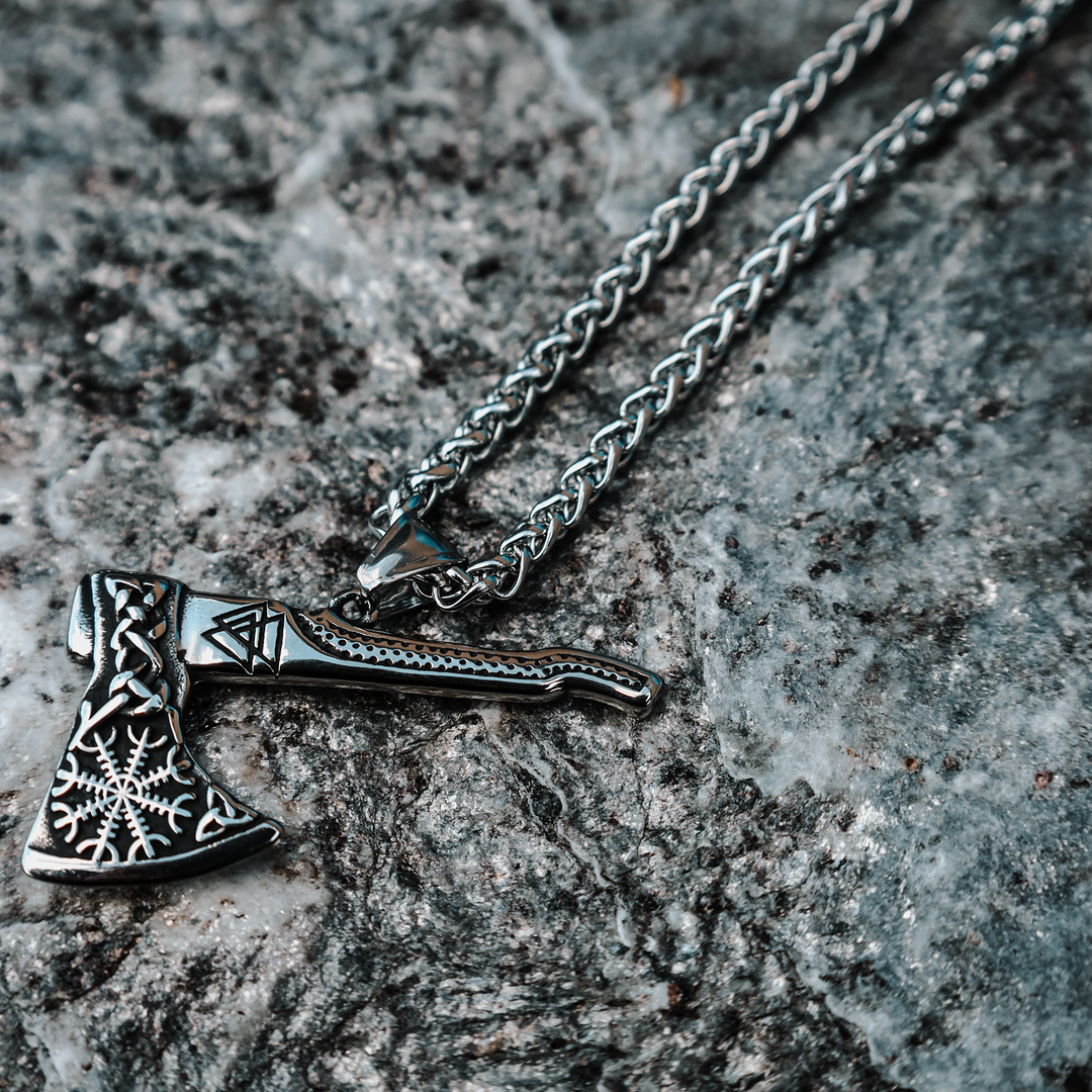 Blade Of Awe Necklace